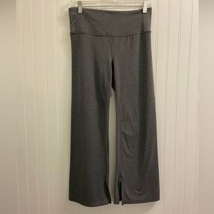 Athleta Barre Flare Yoga Pant Grey M